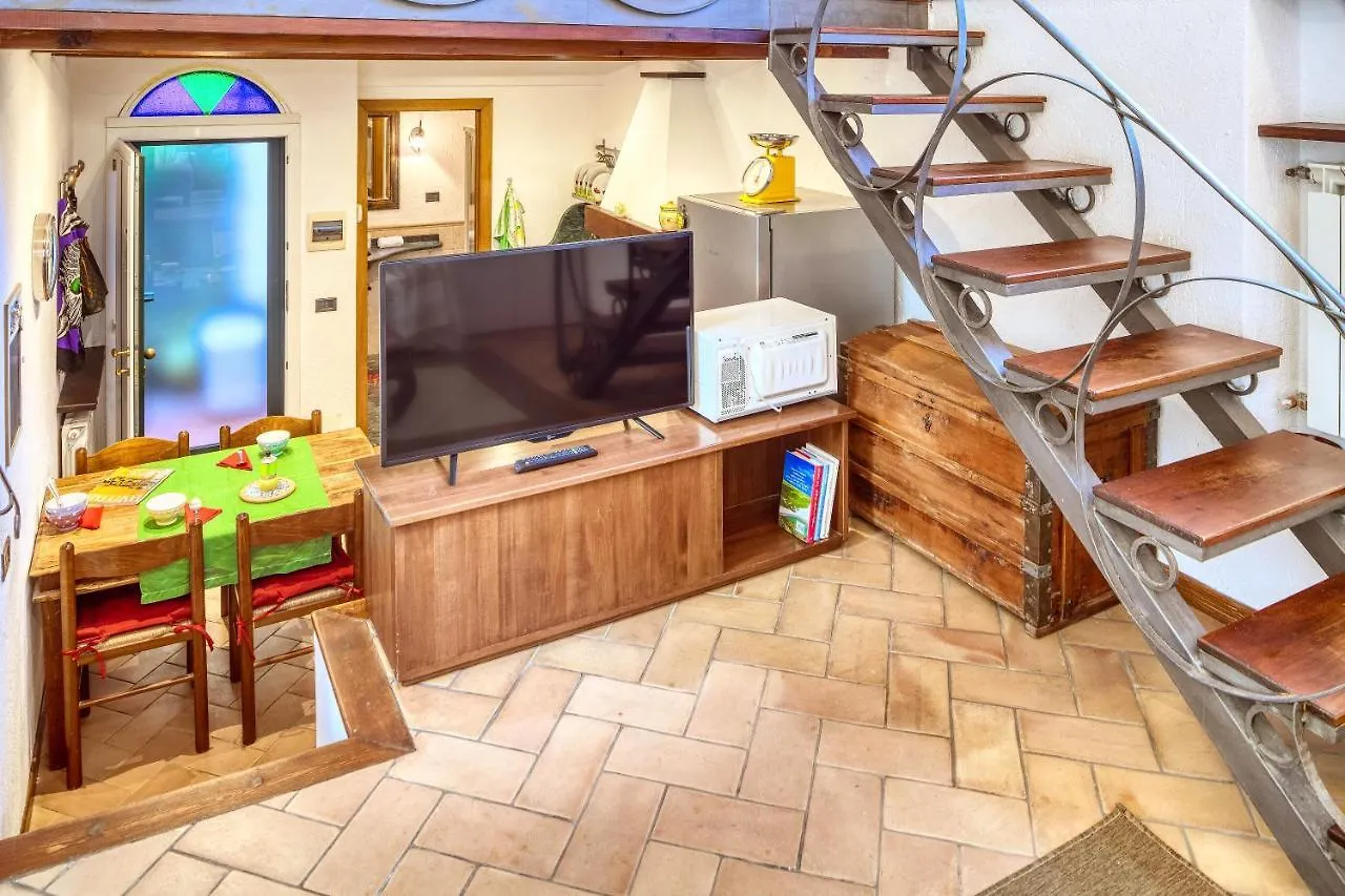 Mario Apartment With Garden Levanto 0*,